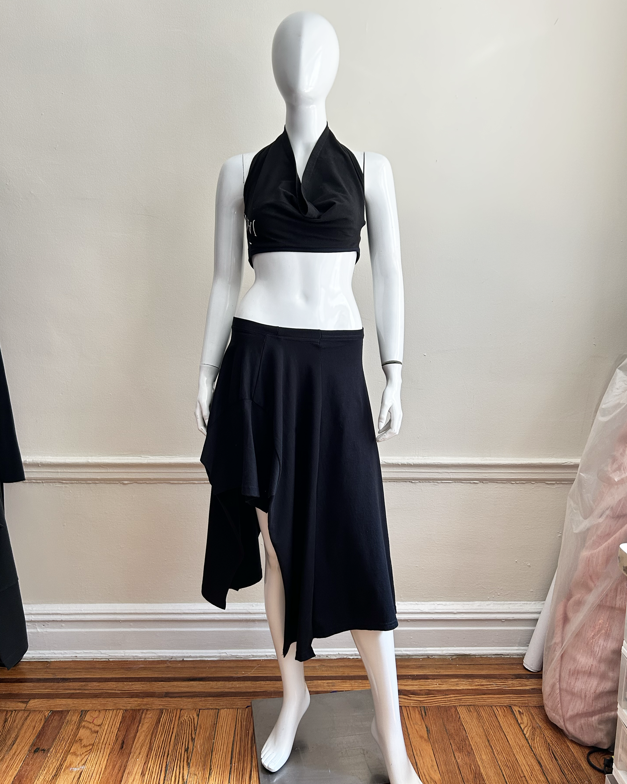 Black 1of1 T-skirt S/M