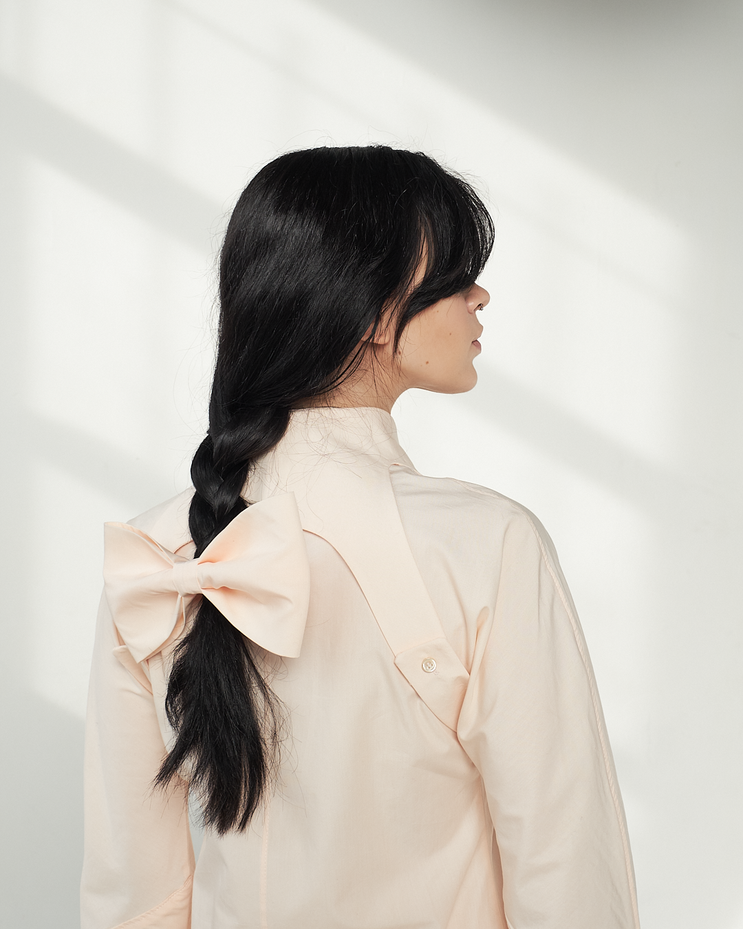 bow, bow hairclip, light pink bow, black bow, metallic bow, oversized bow hairclip, bow accessories