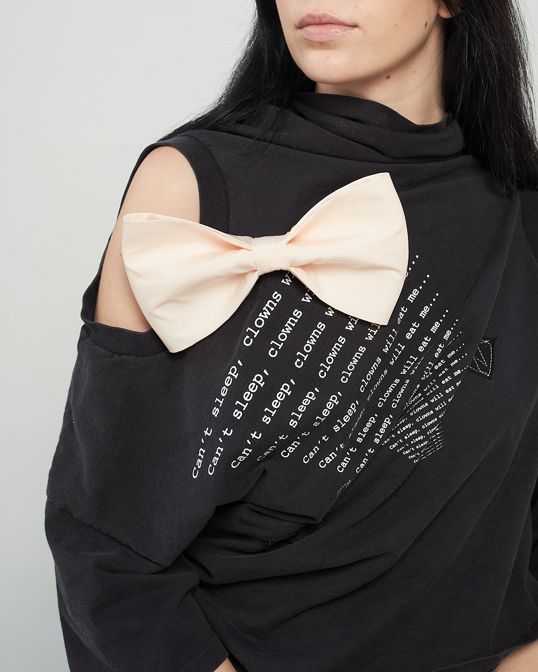 bow, bow brooch, light pink bow, handmade bow, bow accessories, nyc, black bow, metallic bow, oversized bow hairclip, bow accessories